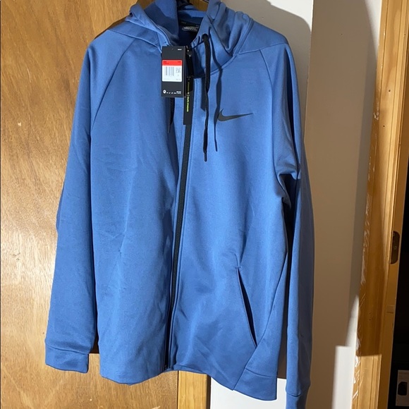 Nike | Shirts | Mens Nike Therma Training Full Zip Hoodie | Poshmark